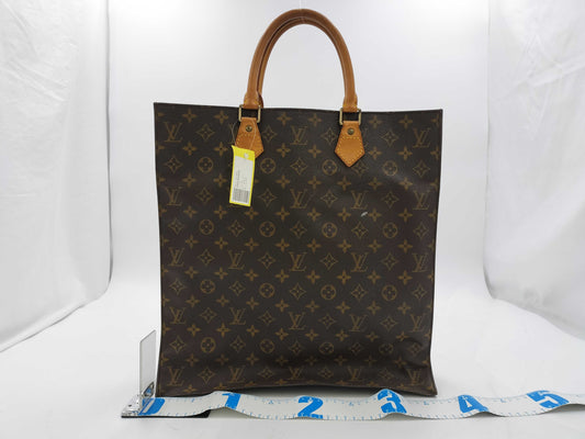 LOUIS VUITTON Monogram Sac Plat Tote Bag