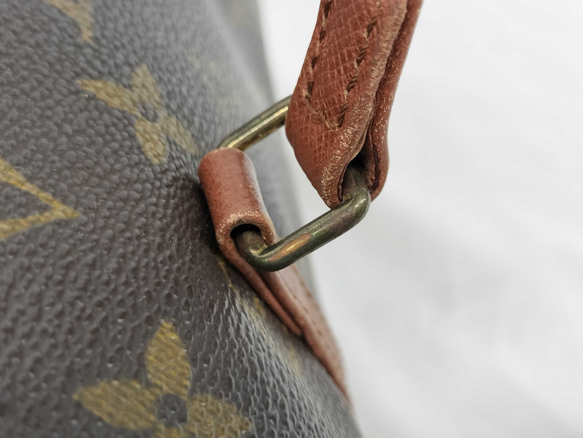 LOUIS VUITTON Monogram Old Papillon Handbag