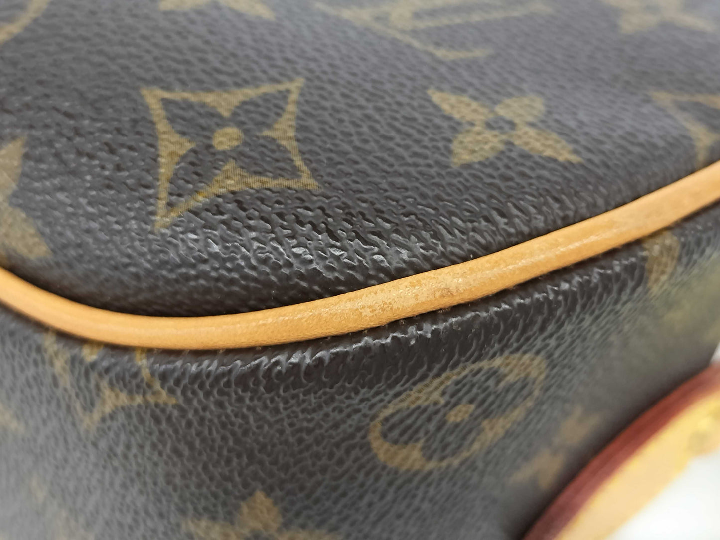 LOUIS VUITTON Monogram M51221 Blois Shoulder Bag