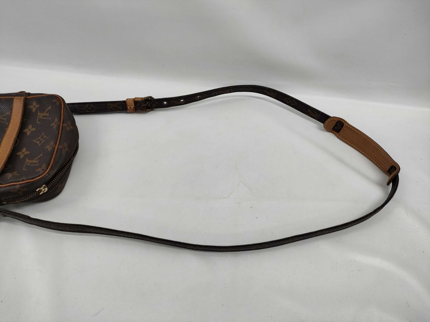 LOUIS VUITTON Monogram M45236 Amazon Shoulder Bag