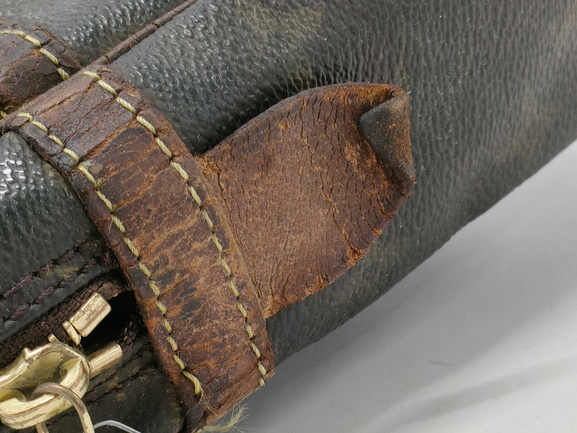 LOUIS VUITTON Monogram Compiegne Second Bag