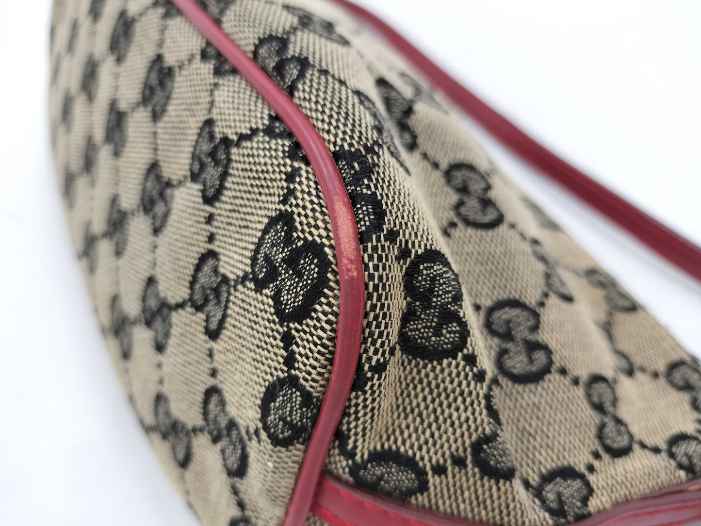 GUCCI Accessory Pouch, Multiple Discolorations, Stains, etc., 1103 Handbag
