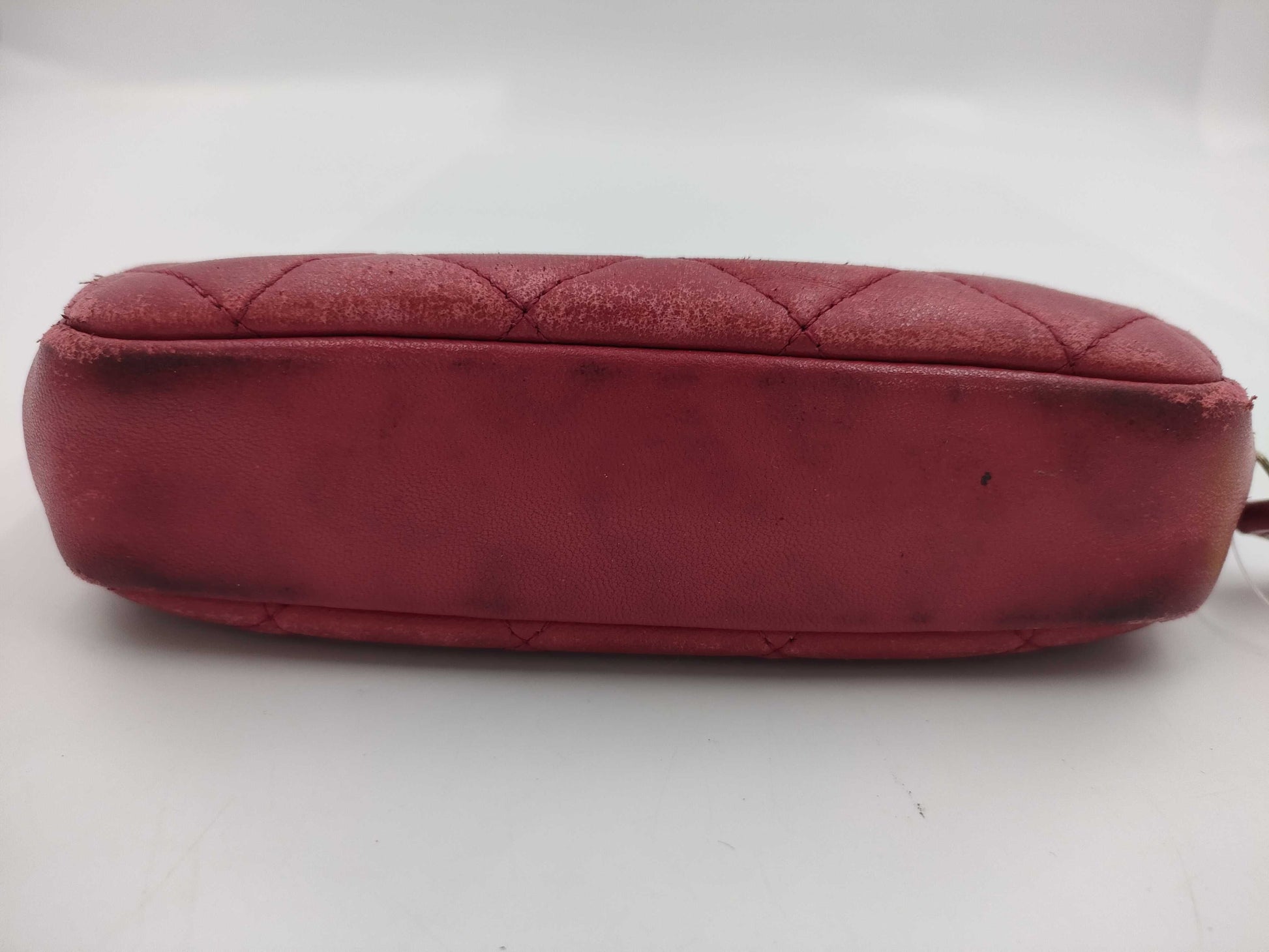 CHANEL Lambskin Matelasse Pouch