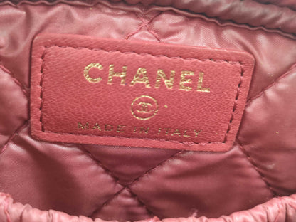 CHANEL Lambskin Matelasse Pouch