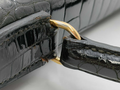 HERMES Kelly 32 Black Crocodile Leather Handbag with Gold Hardware and 〇I Stamp