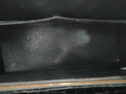 HERMES Kelly 32 Black Crocodile Leather Handbag with Gold Hardware and 〇I Stamp