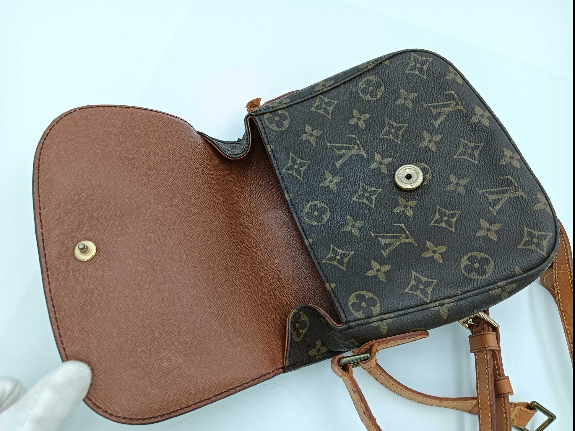 LOUIS VUITTON LP1900 Monogram Shoulder Bag, Monogram Saint-Cloud MM M51243, Made in 1990, with a torn strap.