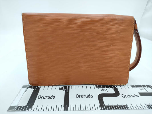 LOUIS VUITTON Epi Serie Dragonne Second Bag Clutch Bag Leather Second Bag