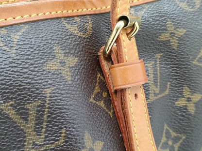 LOUIS VUITTON Monogram M42236 Monogram Bucket GM M42236 Shoulder Bag