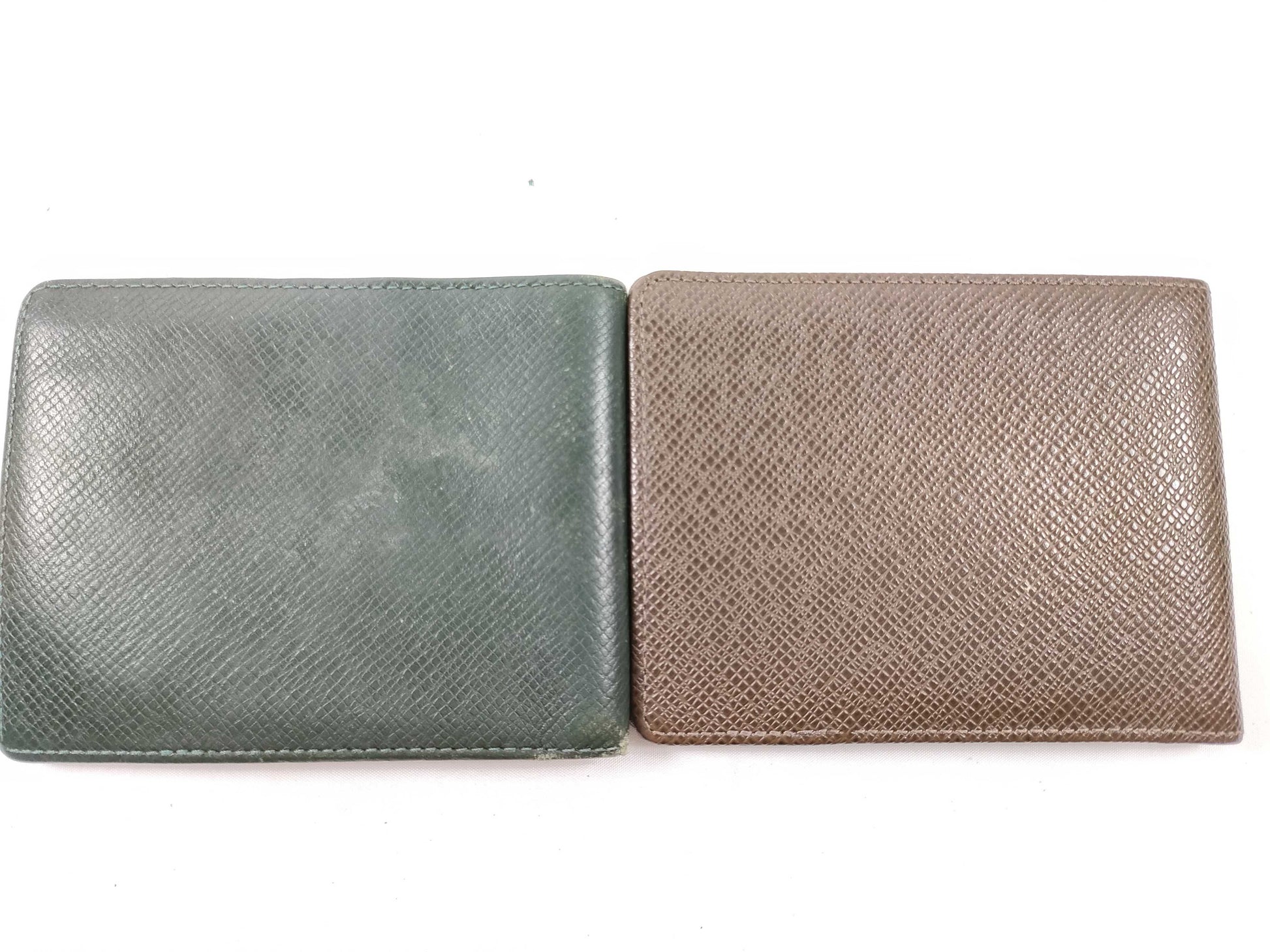 LOUIS VUITTON Taiga Bifold Wallet Brown/Green 2-Piece Billfold