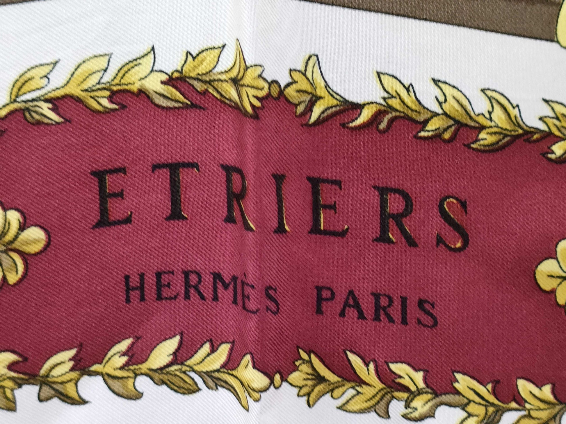 HERMES Carre 90 ETRIERS Scarf