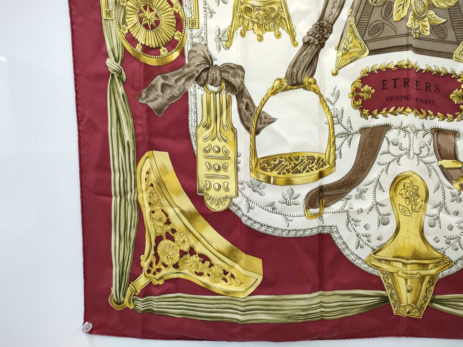 HERMES Carre 90 ETRIERS Scarf
