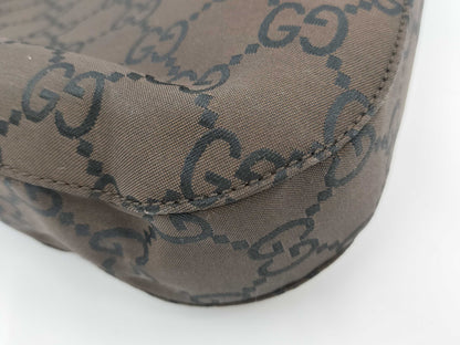 GUCCI 001 3166 GG Canvas Shoulder Bag 001 3166 Handbag