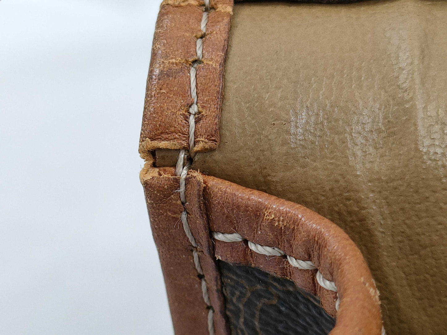 CELINE Shoulder Bag