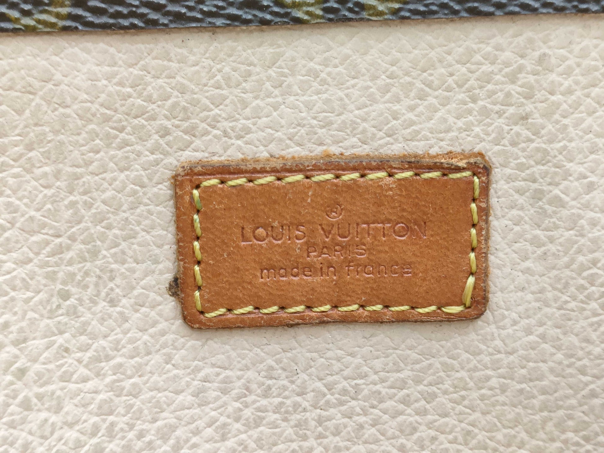 LOUIS VUITTON Monogram Monogram Sac Plat Bag