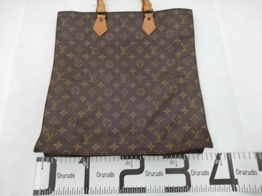 LOUIS VUITTON Monogram Monogram Sac Plat Bag