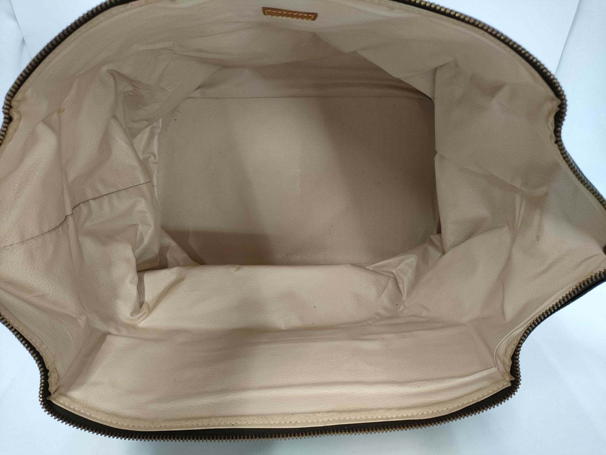 LOUIS VUITTON Monogram Cruiser 40 Bag