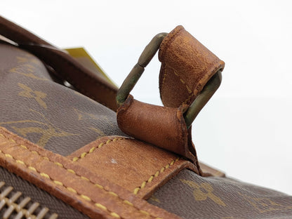 LOUIS VUITTON Monogram Keepall 40 Shoulder Bag