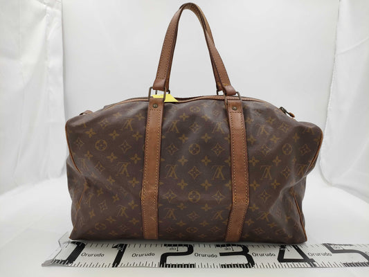 LOUIS VUITTON Monogram Keepall 40 Shoulder Bag