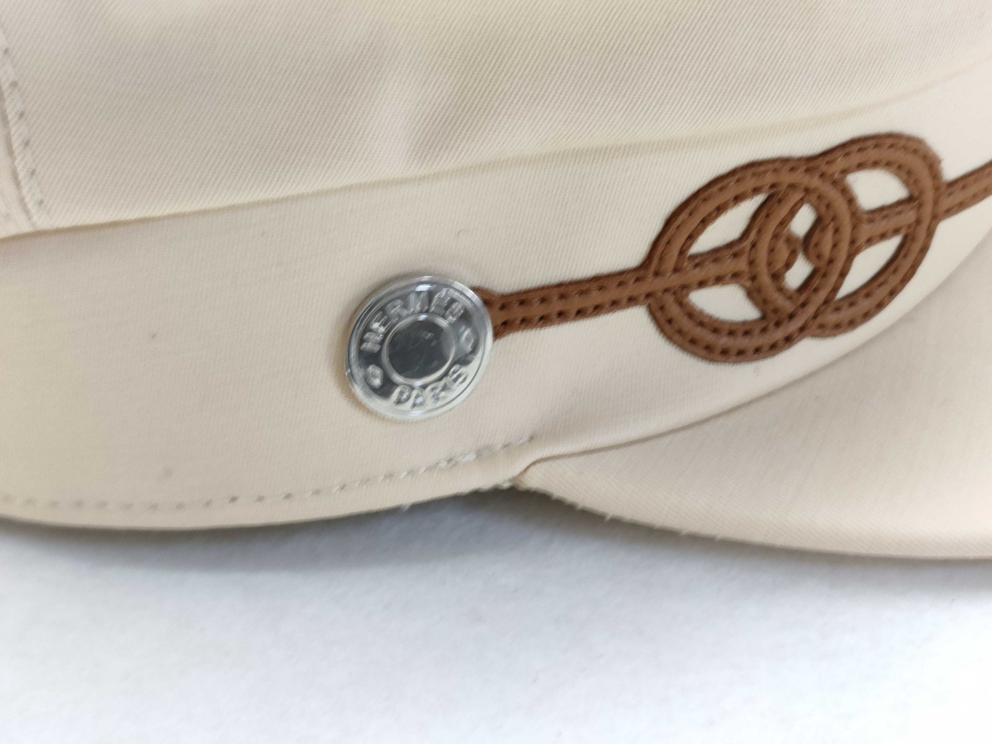 HERMES White Casquette Other Accessories