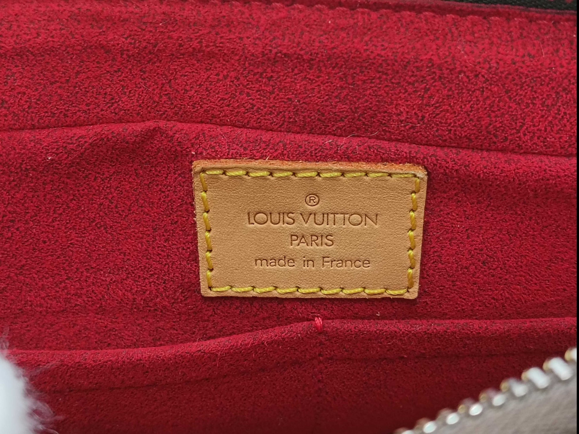 LOUIS VUITTON DU0064 Monogram Viva Cite MM Handbag