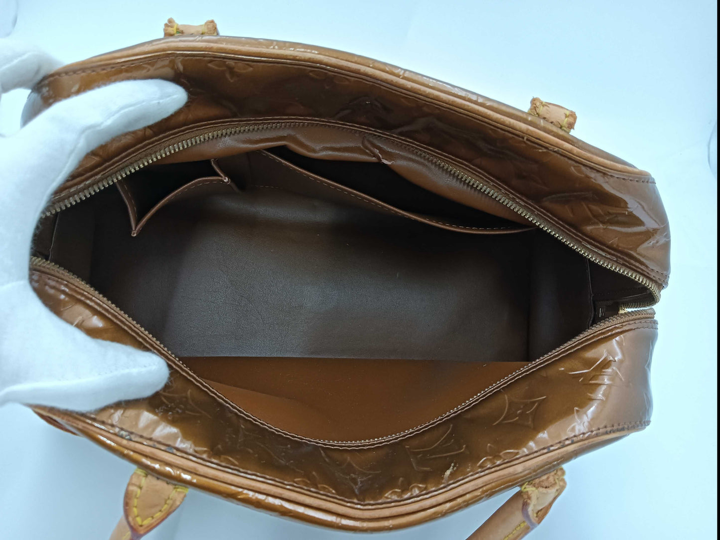 LOUIS VUITTON Vernis Tompkins Square Handbag