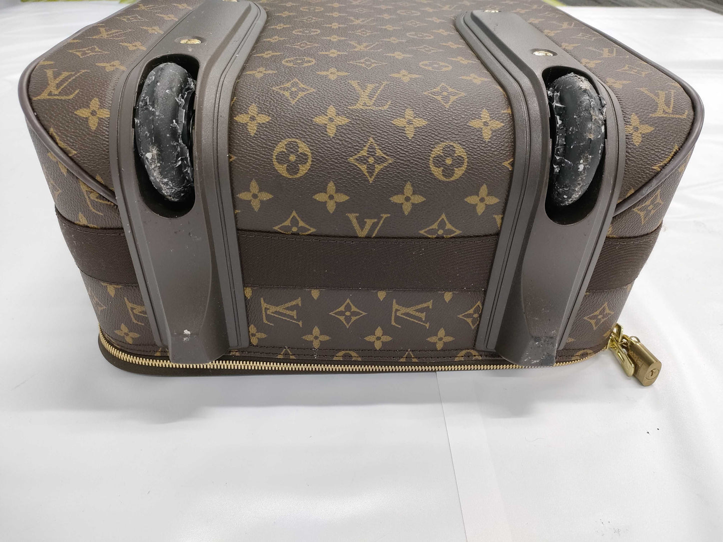 LOUIS VUITTON Monogram M23294 Pegasus 55 Business Bag