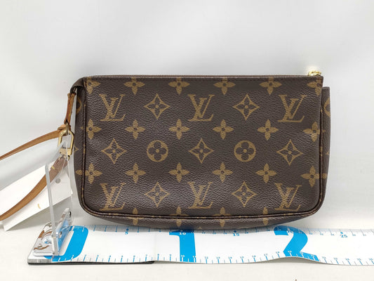 LOUIS VUITTON Monogram M40712 Pochette Accessoires Pouch