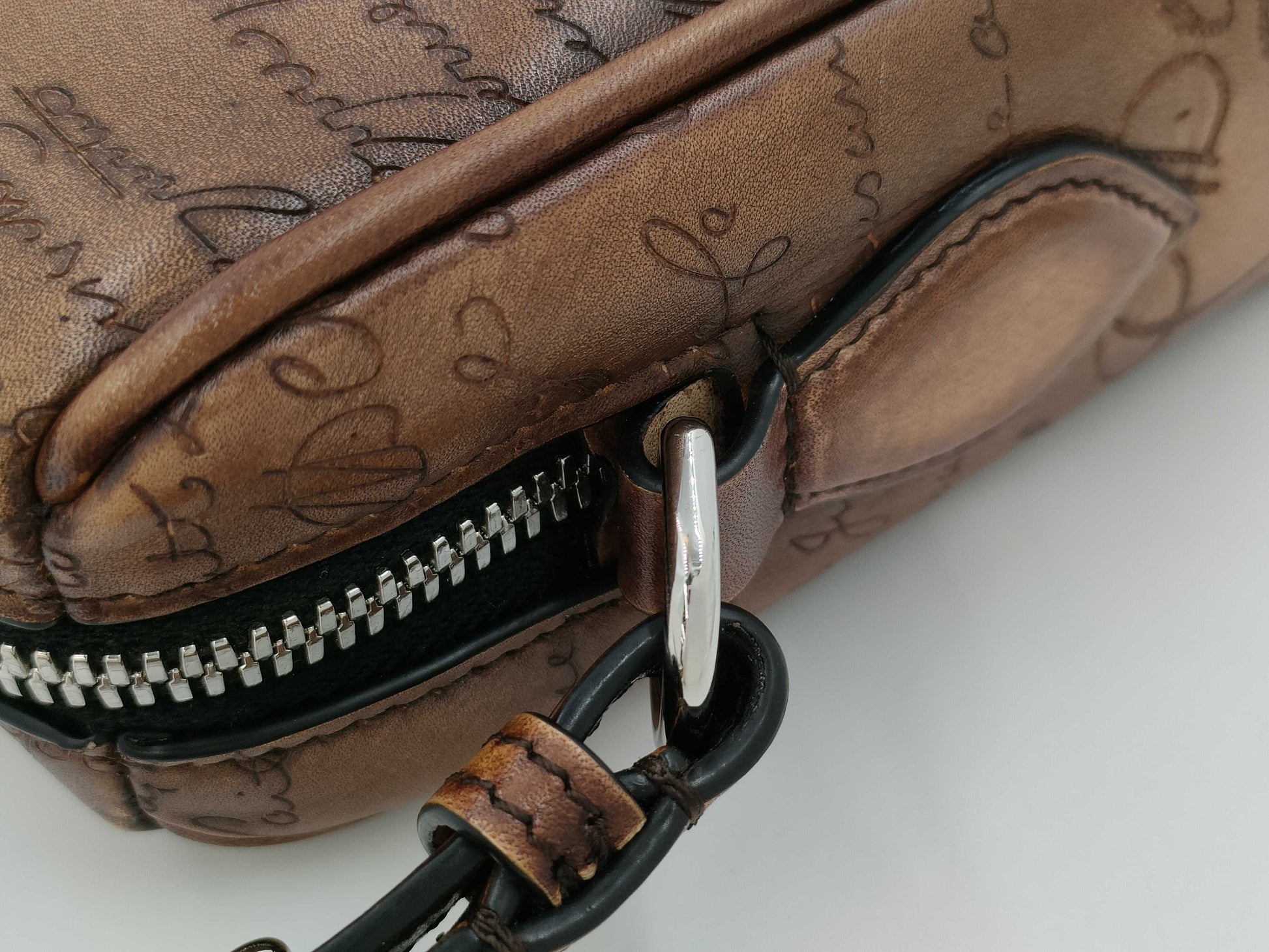  Berluti Rosewood Scritto Leather Pouch Bag