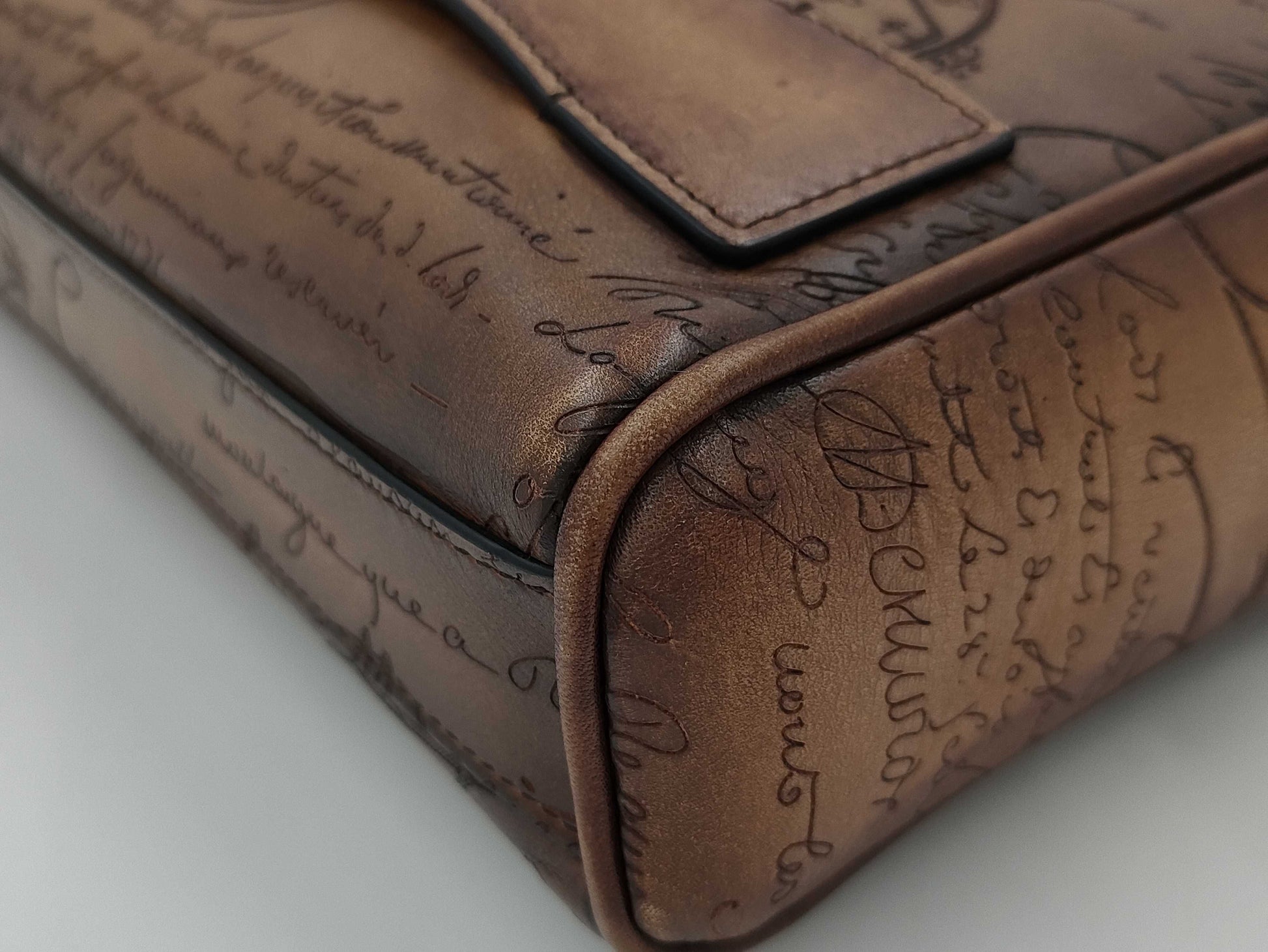  Berluti Rosewood Scritto Leather Pouch Bag