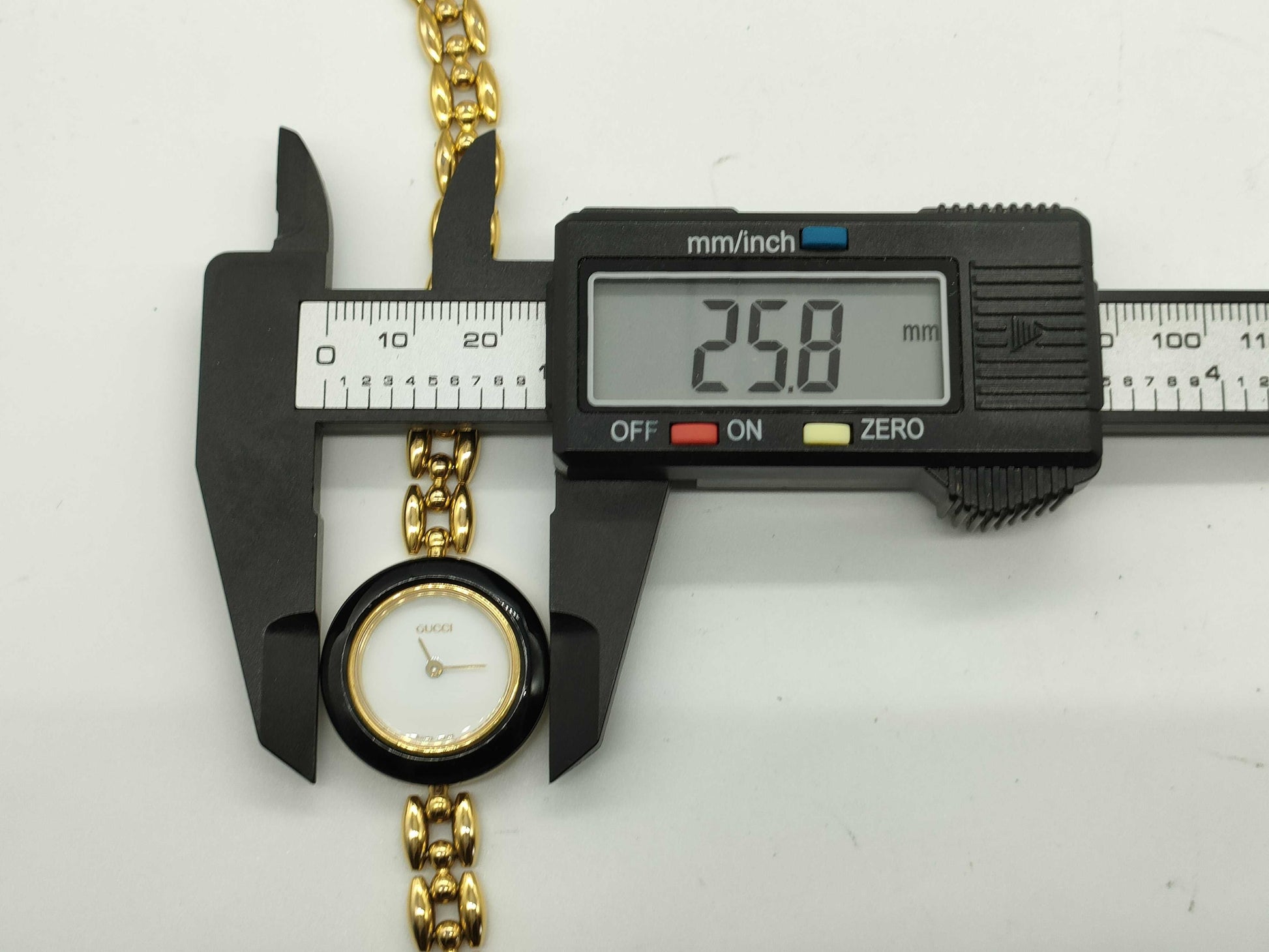 GUCCI Change Bezel 11/12.2 0400171 Boys' Watch