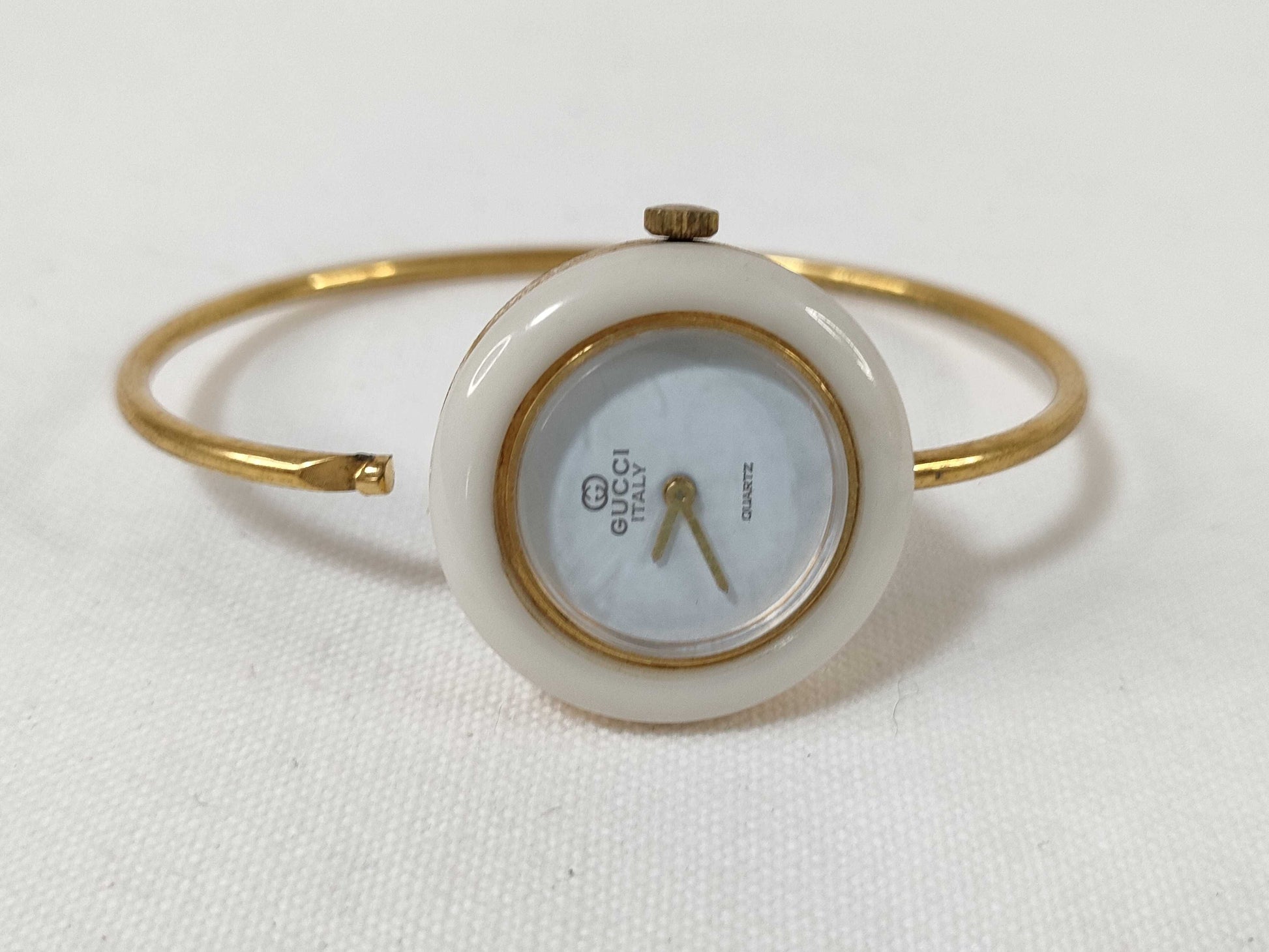 GUCCI Changeable Bezel Quartz Unmoving Women's Watch
