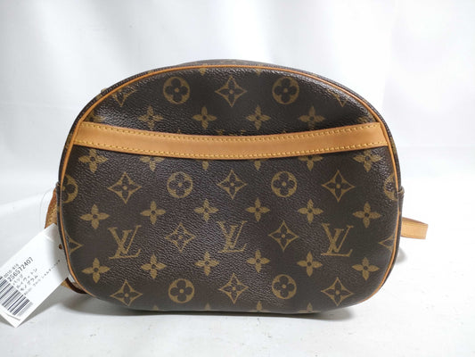 LOUIS VUITTON Monogram M51221 Blois Shoulder Bag