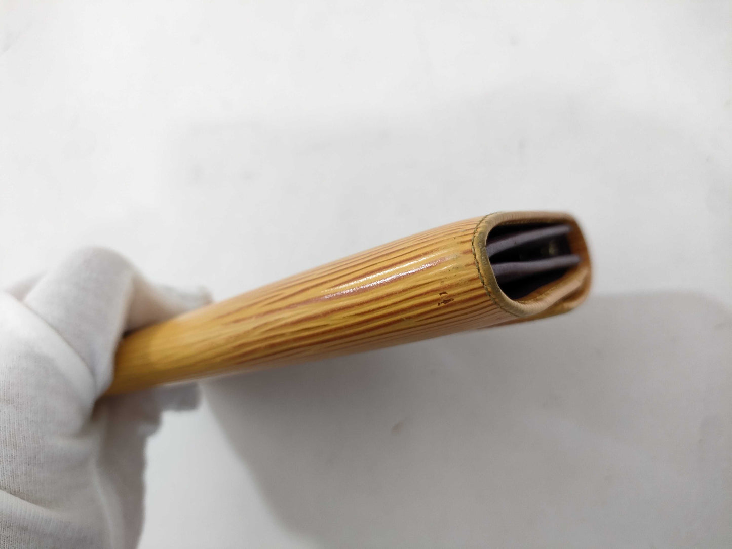 LOUIS VUITTON Epi M60319 Portefeuille Sara Wallet