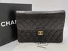 CHANEL Matlasse Pushlock Chain Shoulder Bag
