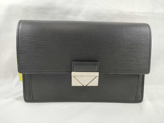LOUIS VUITTON Epi Thames Pochette M42742 LA2220 Second Bag