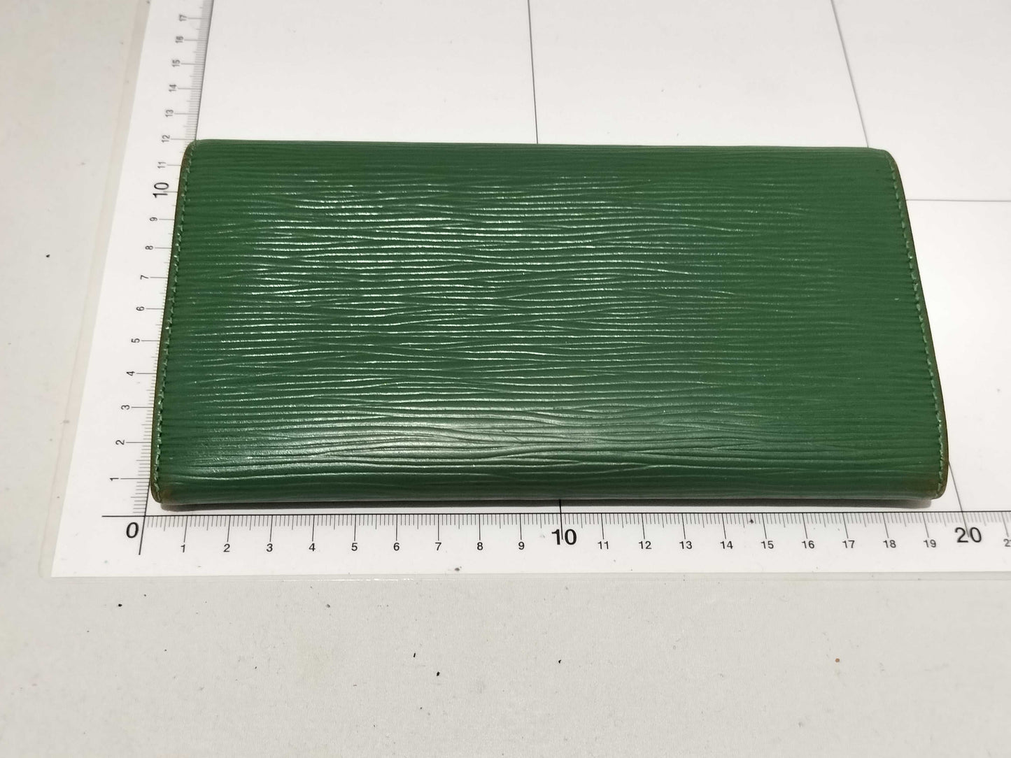 LOUIS VUITTON Epi Portefeuille Sala Wallet