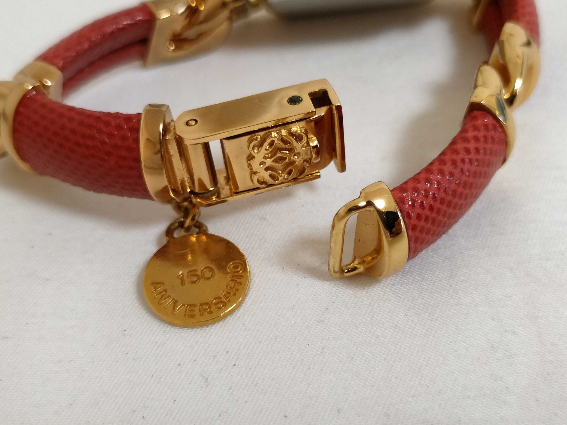 LOEWE Quartz Women's Watch