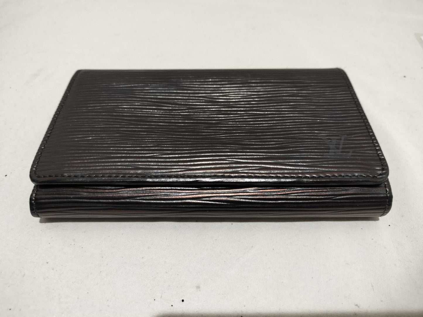 LOUIS VUITTON Epi Bi-Fold Wallet Wallet