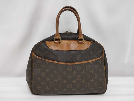 LOUIS VUITTON Monogram M47270 Deauville Handbag with Broken Zipper