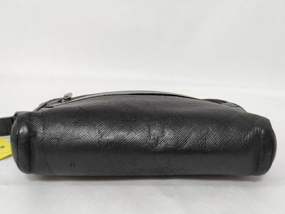 Salvatore Ferragamo Gancini FJ-24 9311 Gancini Leather Second Bag