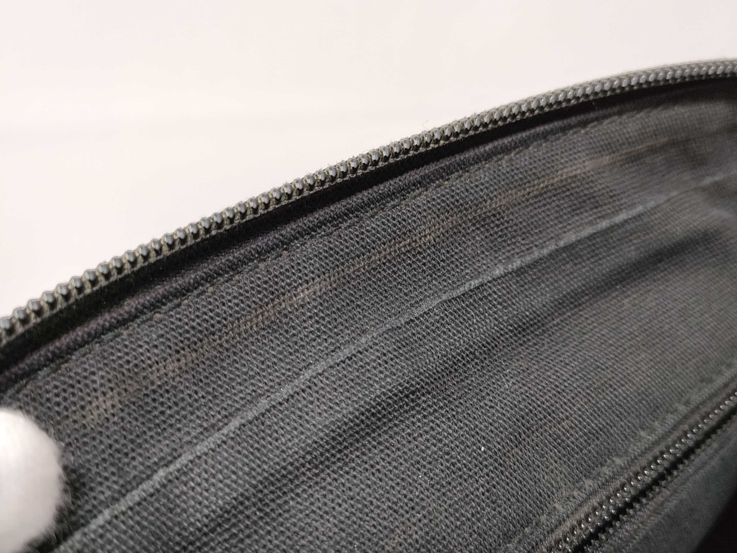 Salvatore Ferragamo Gancini FJ-24 9311 Gancini Leather Second Bag