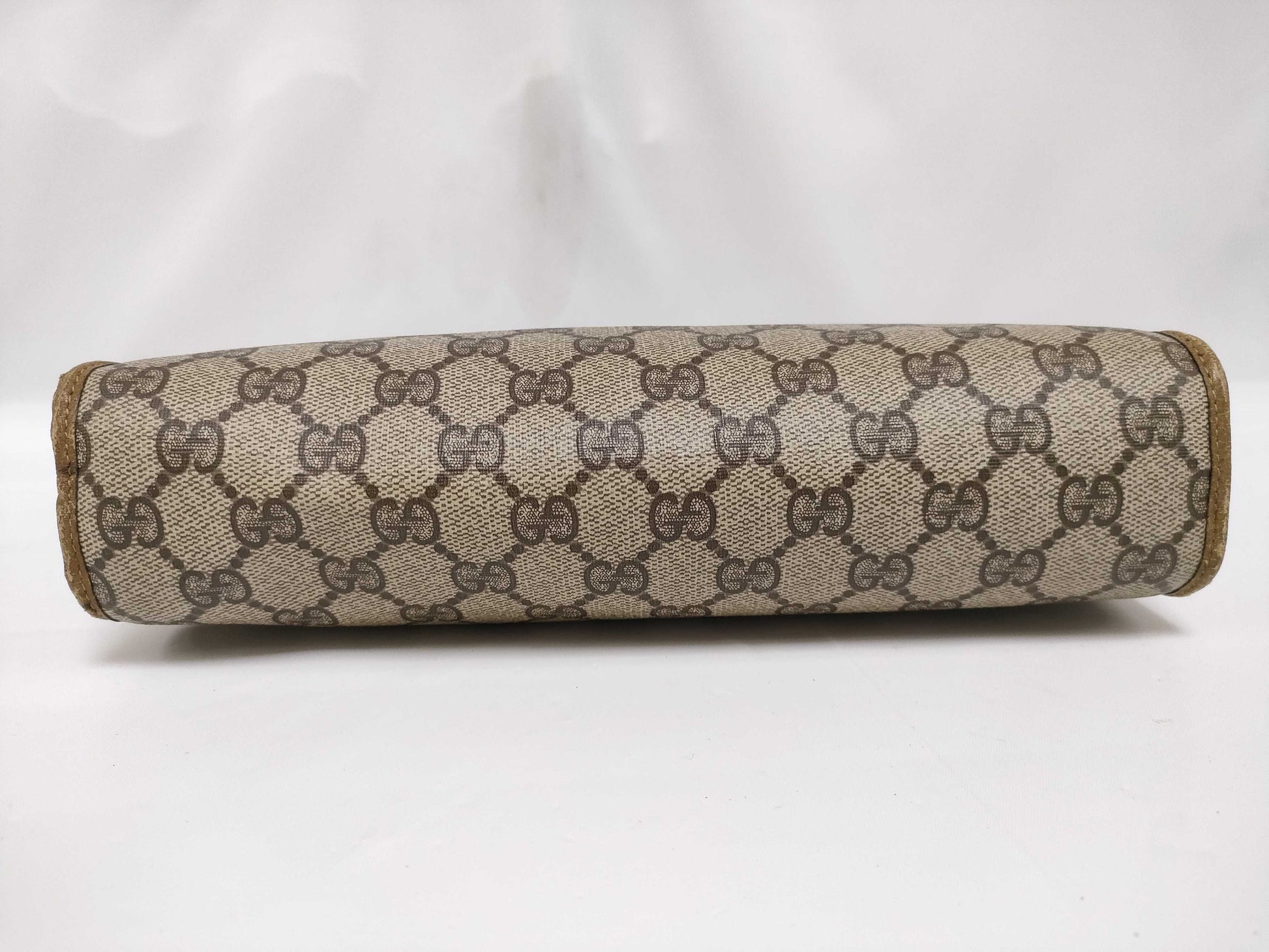 GUCCI Old GG Clutch Bag 97 01 038 Second Bag