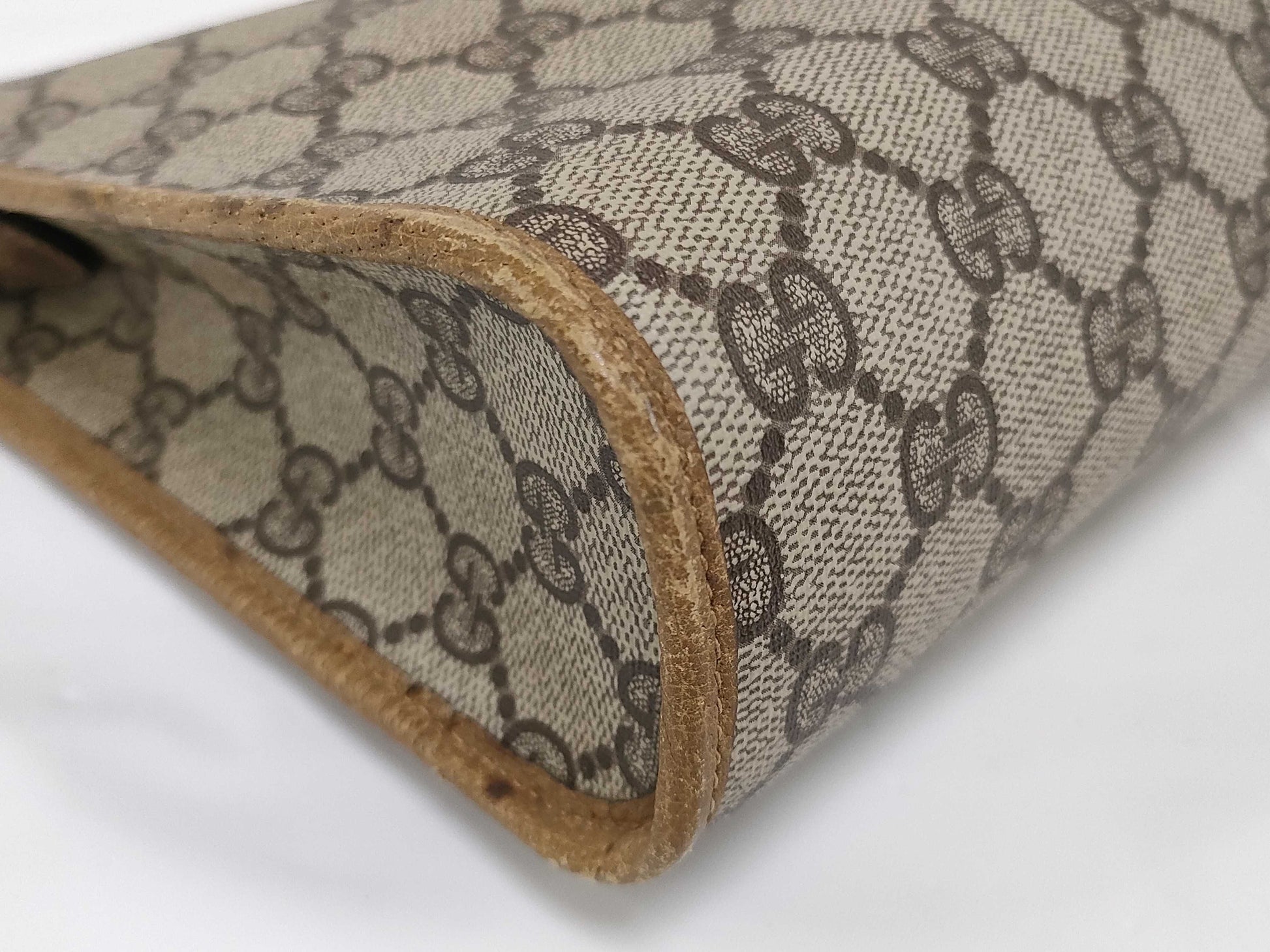 GUCCI Old GG Clutch Bag 97 01 038 Second Bag