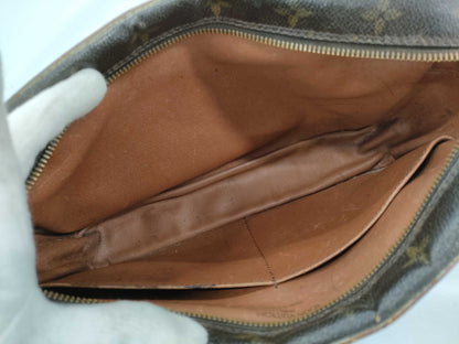 LOUIS VUITTON Monogram Truest Wallet 23 Compiègne 28 Second Bag