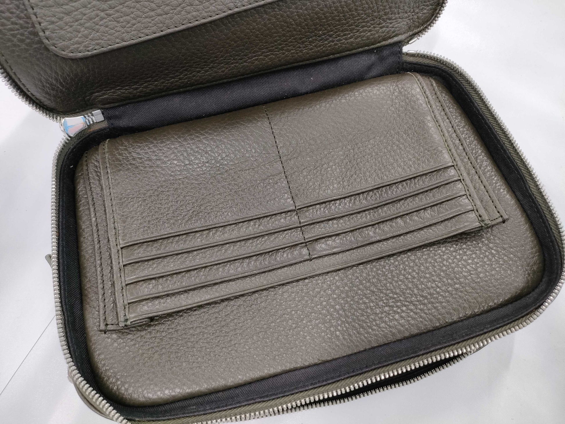 Barry HW Second Travel Case 