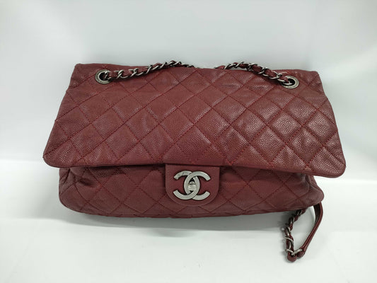 CHANEL Caviar Skin Matelasse Soft Caviar Easy Flap Bordeaux Shoulder Bag