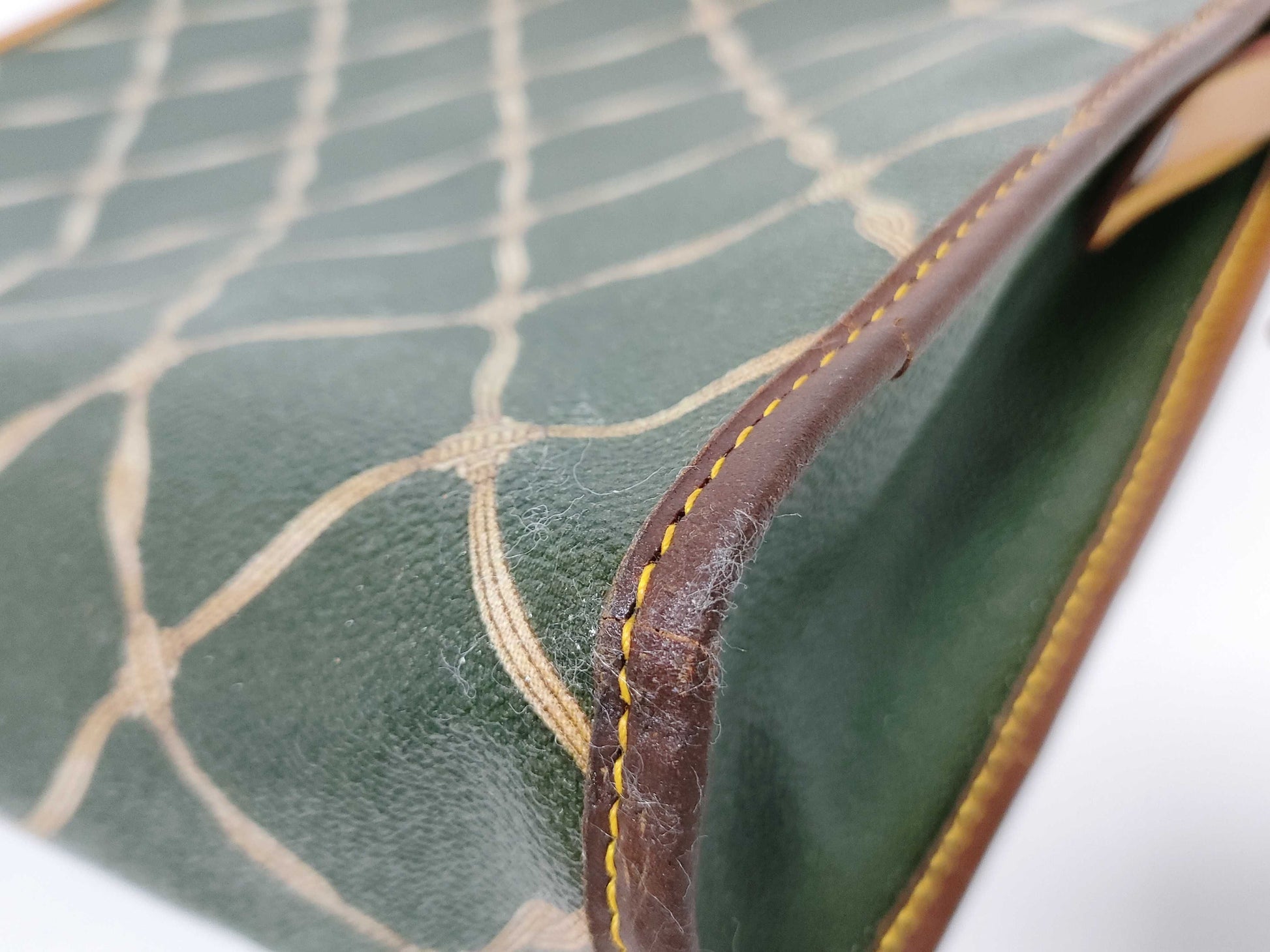 HUNTING WORLD Leather x PVC Second Bag Second Bag