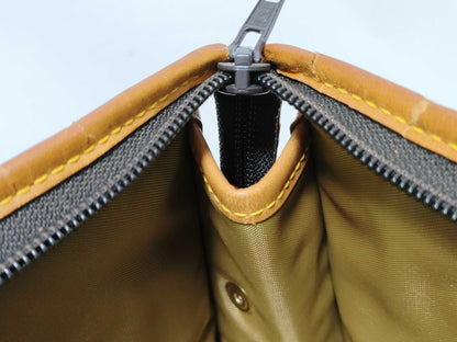 HUNTING WORLD Leather x PVC Second Bag Second Bag