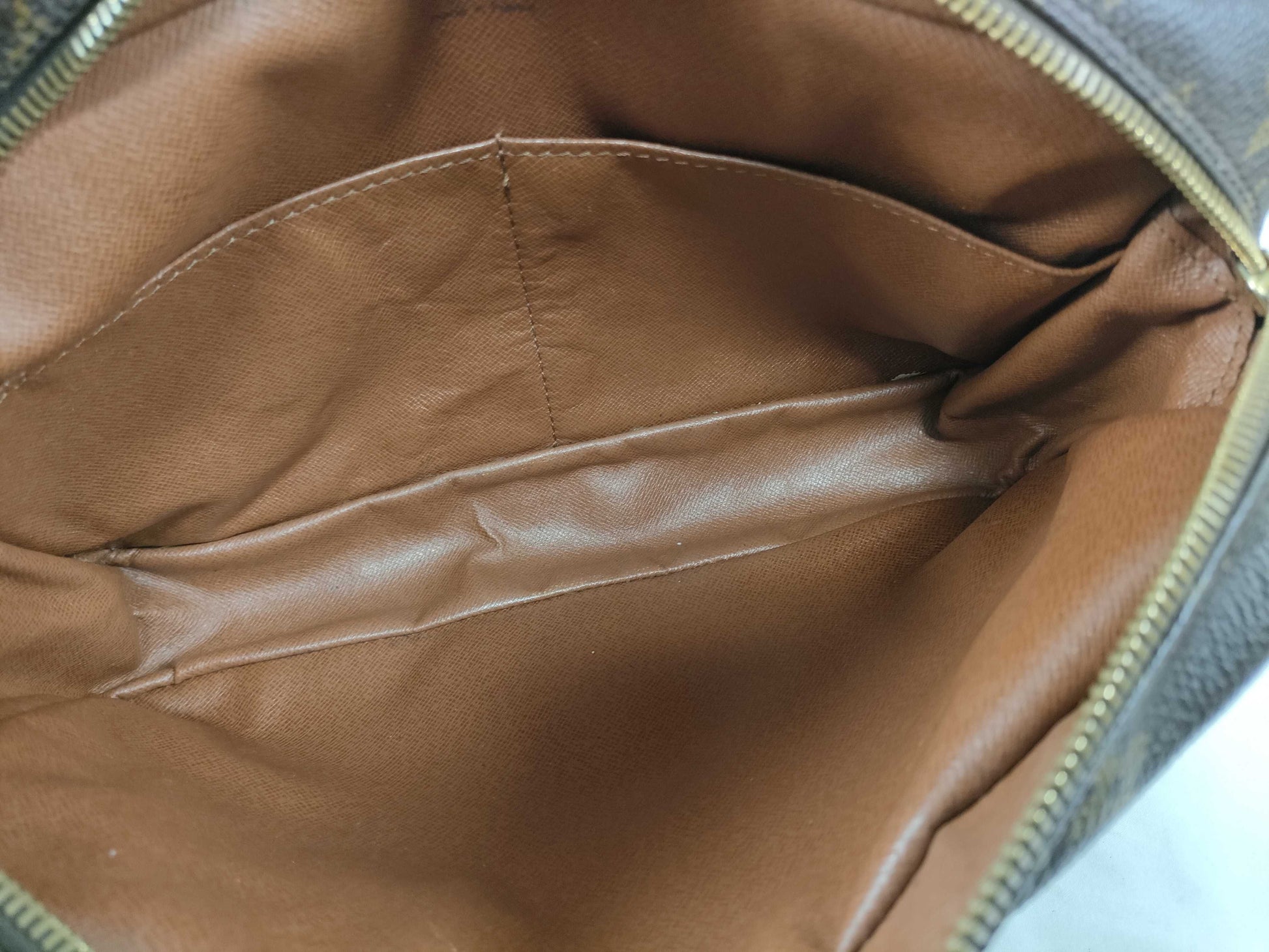 LOUIS VUITTON Monogram Compiègne 28 Second Bag